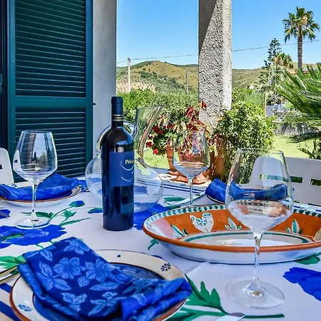 3 Bedroom Amazing In S, M, Di Castellabate * Santa Maria di Castellabate